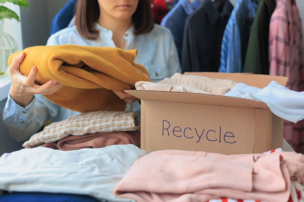 Рециклиране дрехи