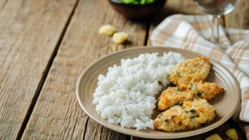 Пиле с пармезанова коричка